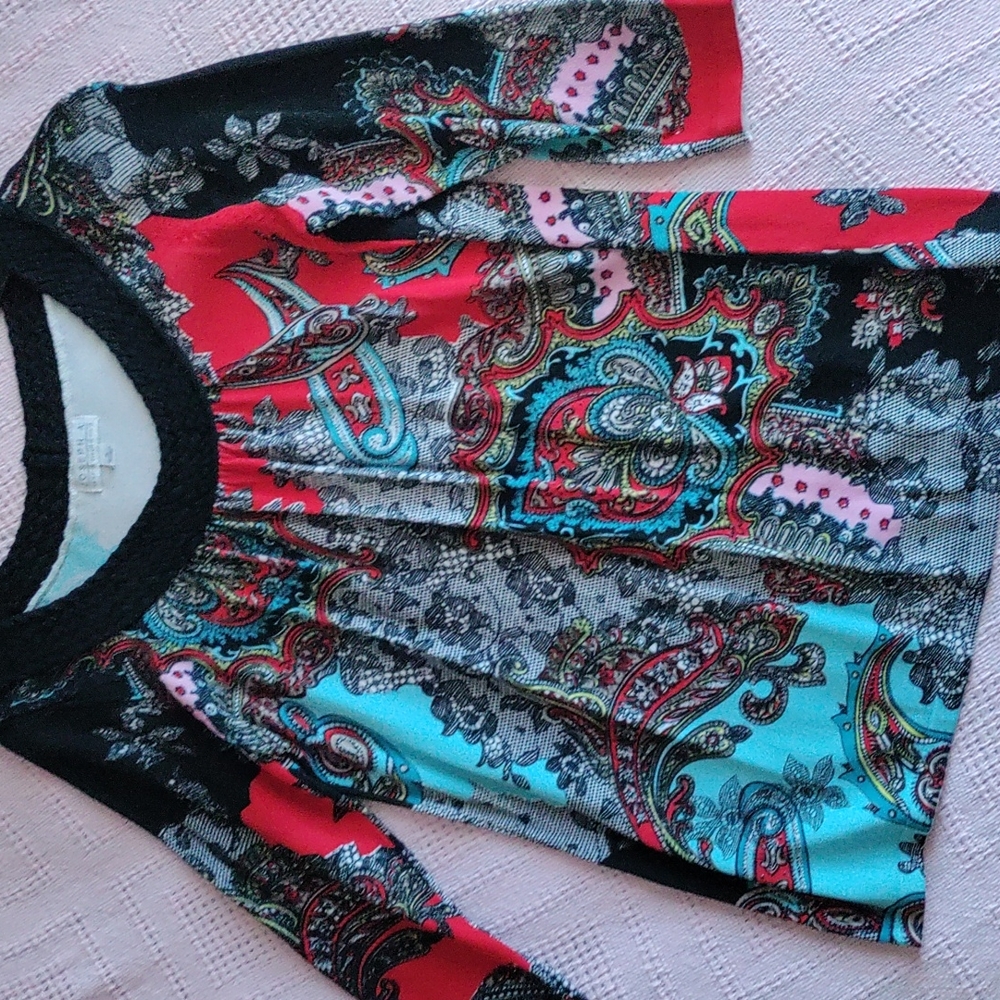 Cute Top Size Small